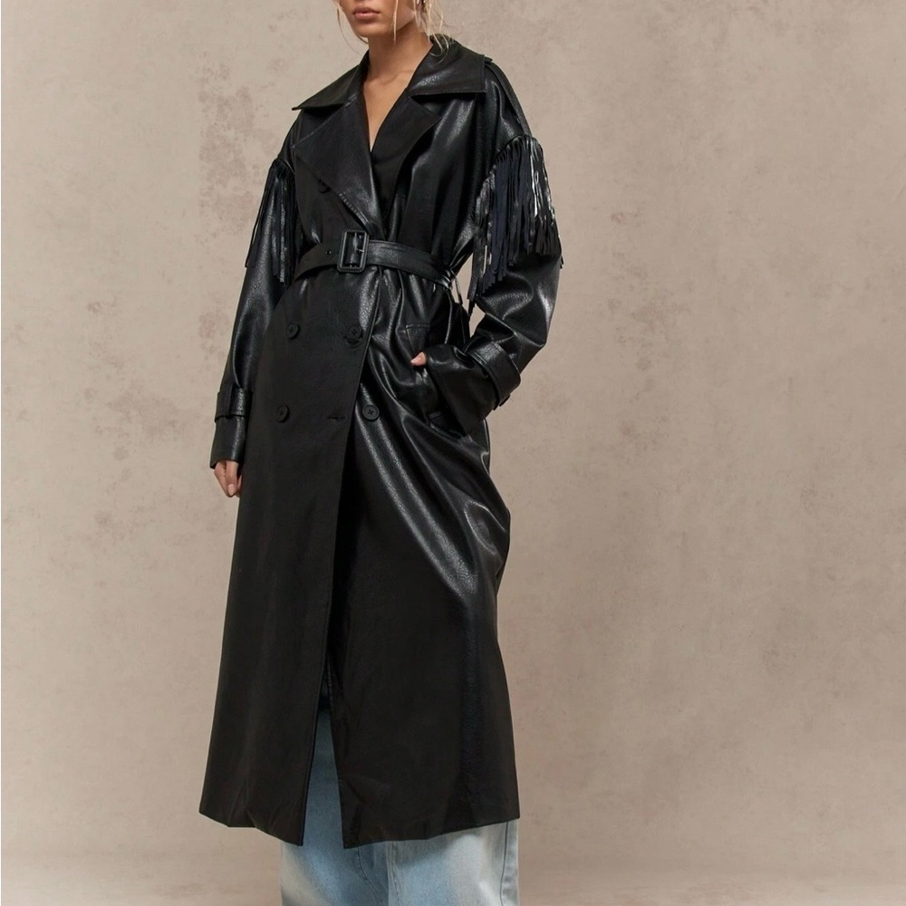 🤠 Black Fringe Trench Coat - Picture 2 of 8